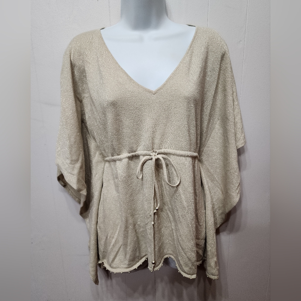 Cato Sweater‎ Medium Gold Metallic Shimmers Short Sleeve VNeck Casual C124 Z